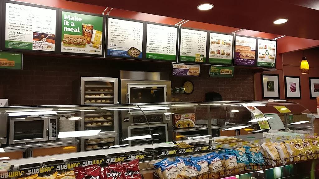 Subway | meal takeaway | 3780 E Woodmen Rd, Colorado Springs, CO 80920, USA | 7192664142 OR +1 719-266-4142