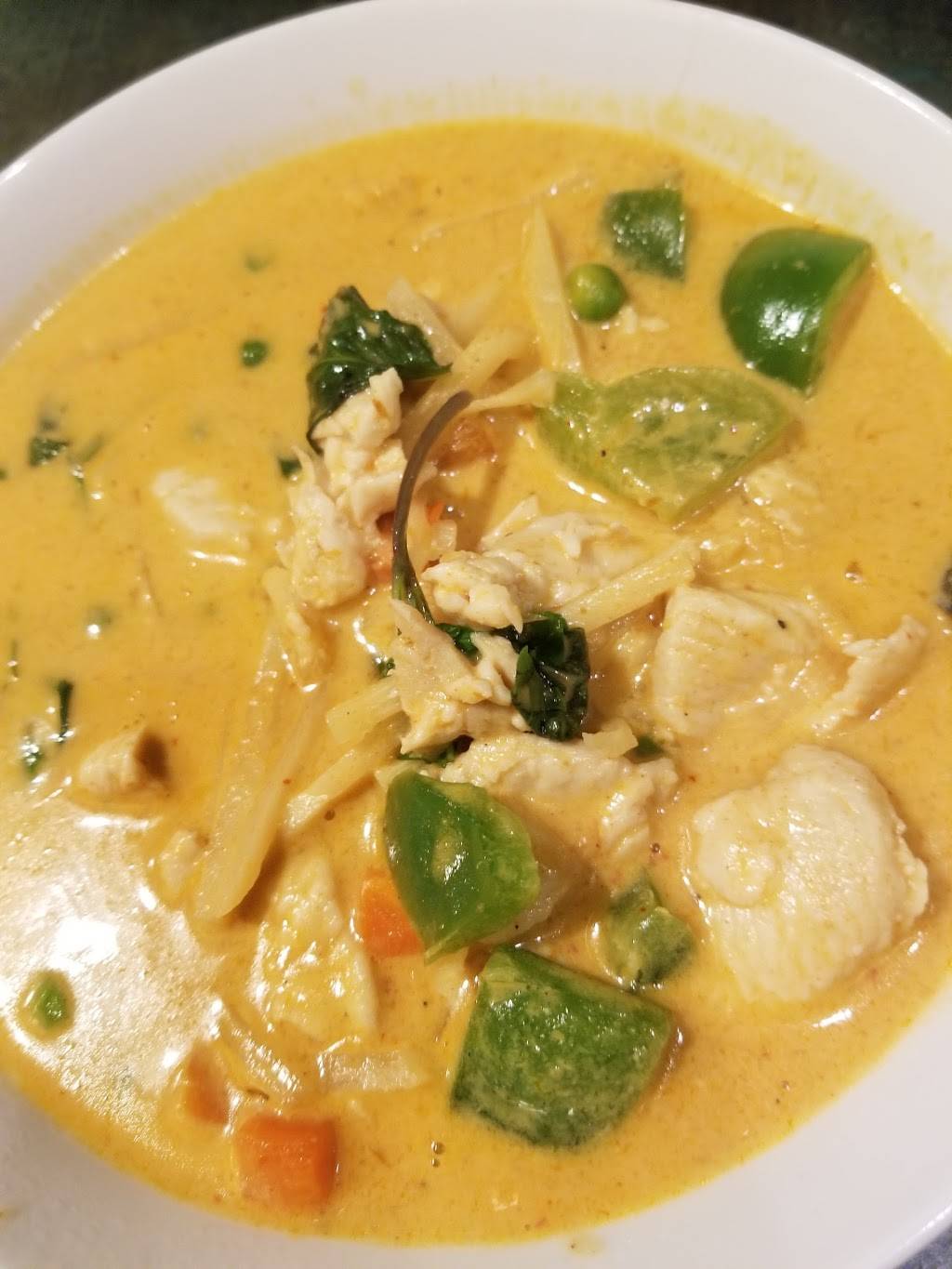 Thai Dishes | restaurant | 11934 Aviation Blvd, Inglewood, CA 90304, USA | 3106436199 OR +1 310-643-6199