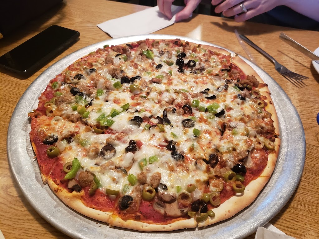 Pizza Unlimited | restaurant | 416 W Clinton St, Rushville, IL 62681, USA | 2173226297 OR +1 217-322-6297