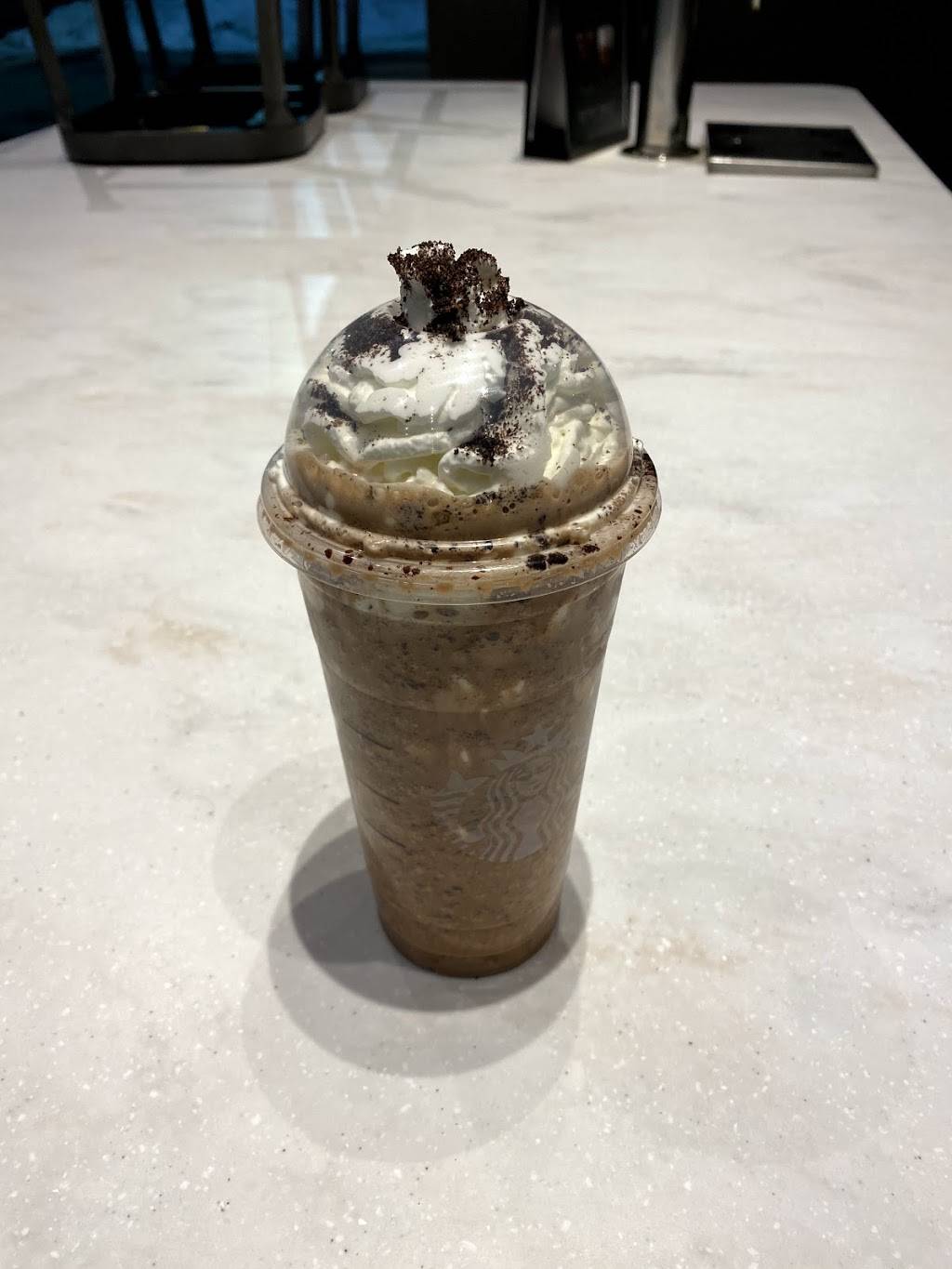 Starbucks | cafe | 26436 Telegraph Rd, Southfield, MI 48033, USA | 2487526921 OR +1 248-752-6921