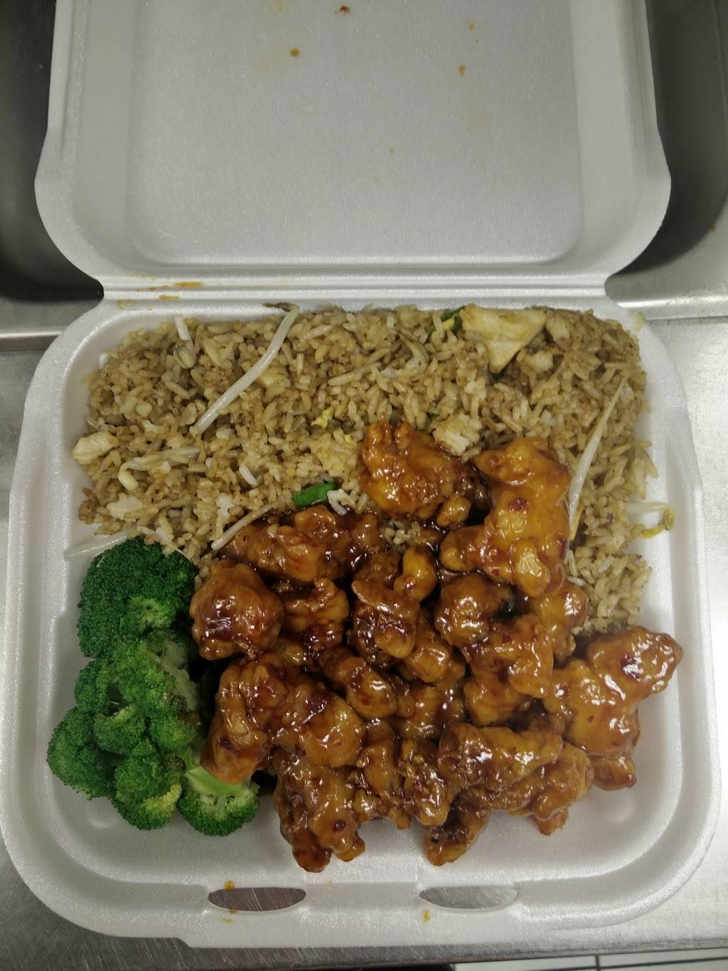 Chop Suey Huang | restaurant | 5202 N Lincoln Ave, Chicago, IL 60625, USA | 7735618888 OR +1 773-561-8888