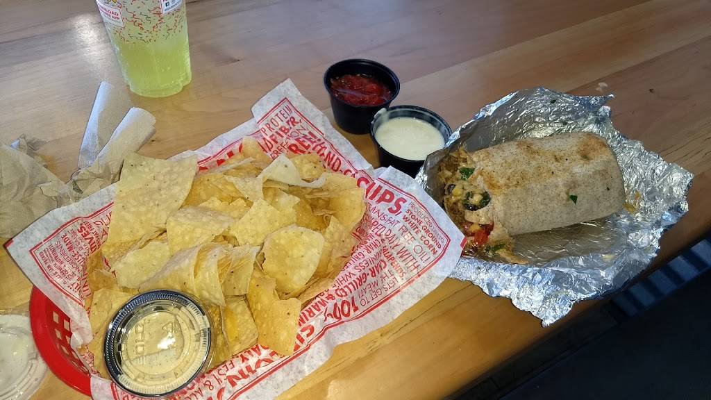 Barberitos Southwestern Grille & Cantina | restaurant | 2408 Spring Garden St D, Greensboro, NC 27403, USA | 3366637148 OR +1 336-663-7148