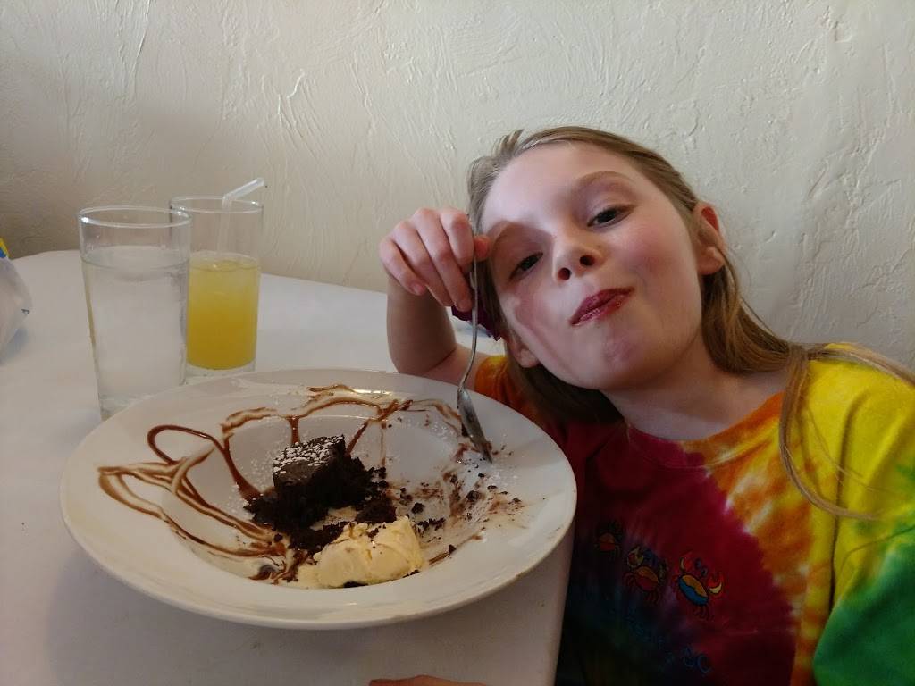 Serena | restaurant | 18 Lebanon St, Malden, MA 02148, USA | 7813243170 OR +1 781-324-3170