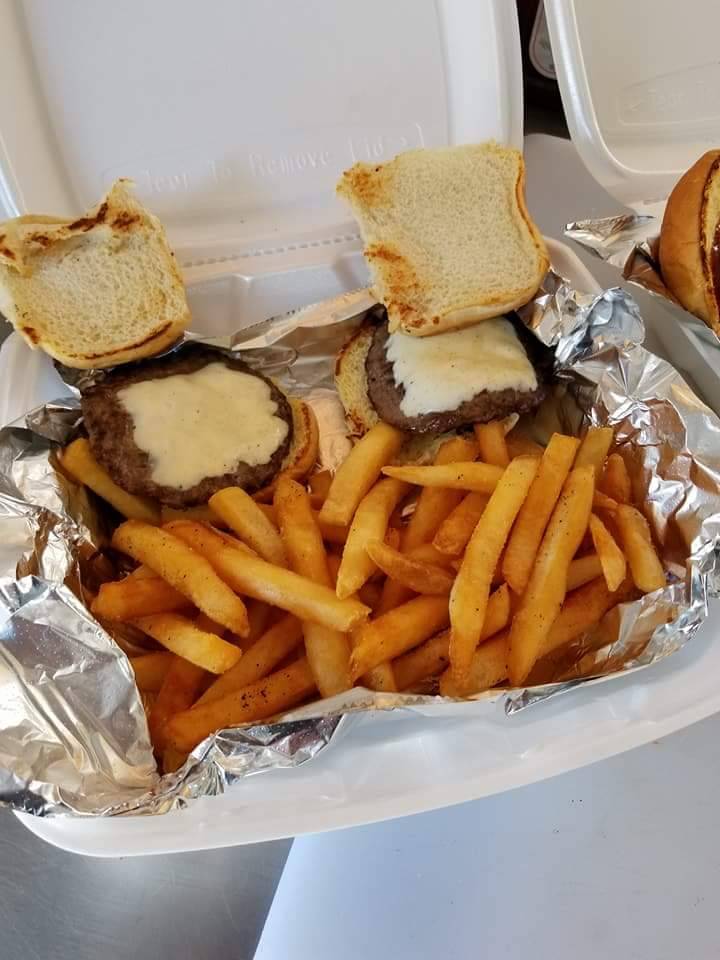 Thoze Guyz Food Truck | restaurant | 139 Miller St, Strasburg, PA 17579, USA | 7176728242 OR +1 717-672-8242