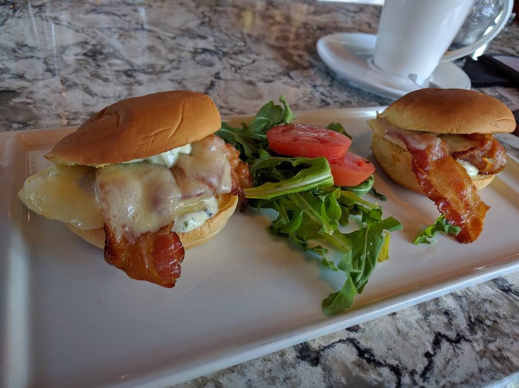 Simpli Bar & Bites | meal takeaway | 3840 Washington St, Boston, MA 02130, USA | 6174773093 OR +1 617-477-3093