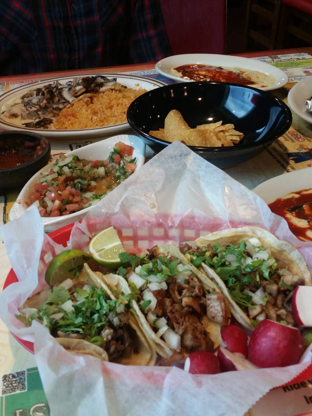 El Charolais De Elizabethton | restaurant | 508 Broad St, Elizabethton, TN 37643, USA | 4235432033 OR +1 423-543-2033