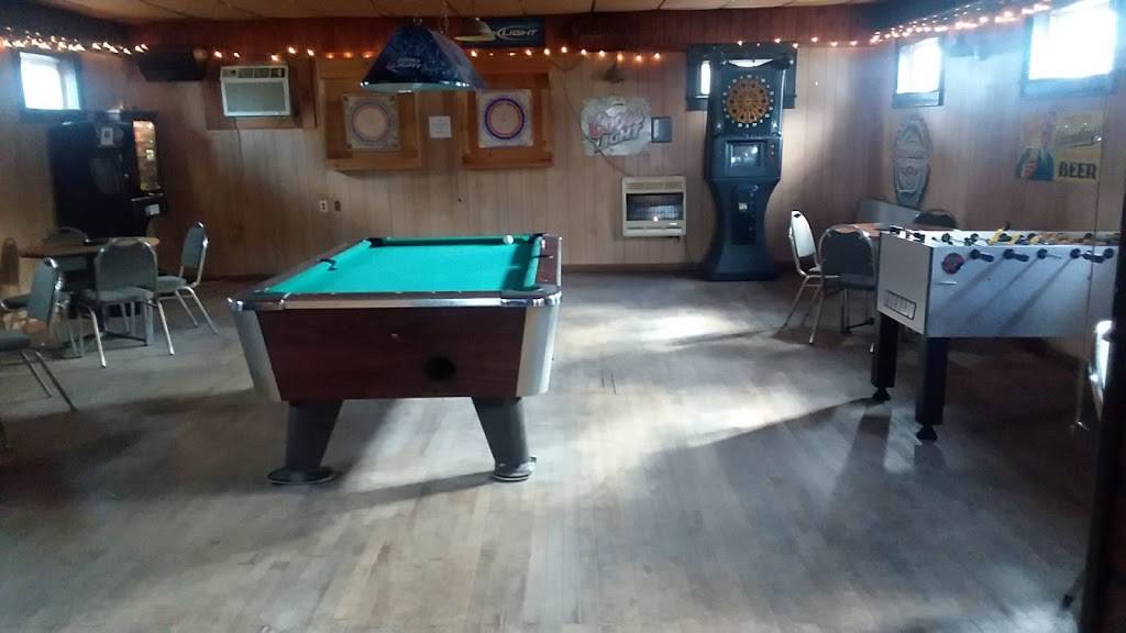 Four Fellas Bar & Grill | restaurant | 1301 Foster Ave, White Haven, PA 18661, USA | 5704439288 OR +1 570-443-9288