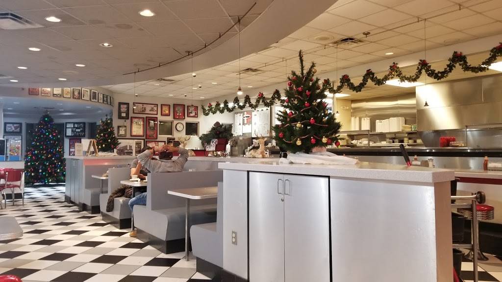 Camp Washington Chili | restaurant | 3005 Colerain Ave, Cincinnati, OH 45225, USA | 5135410061 OR +1 513-541-0061