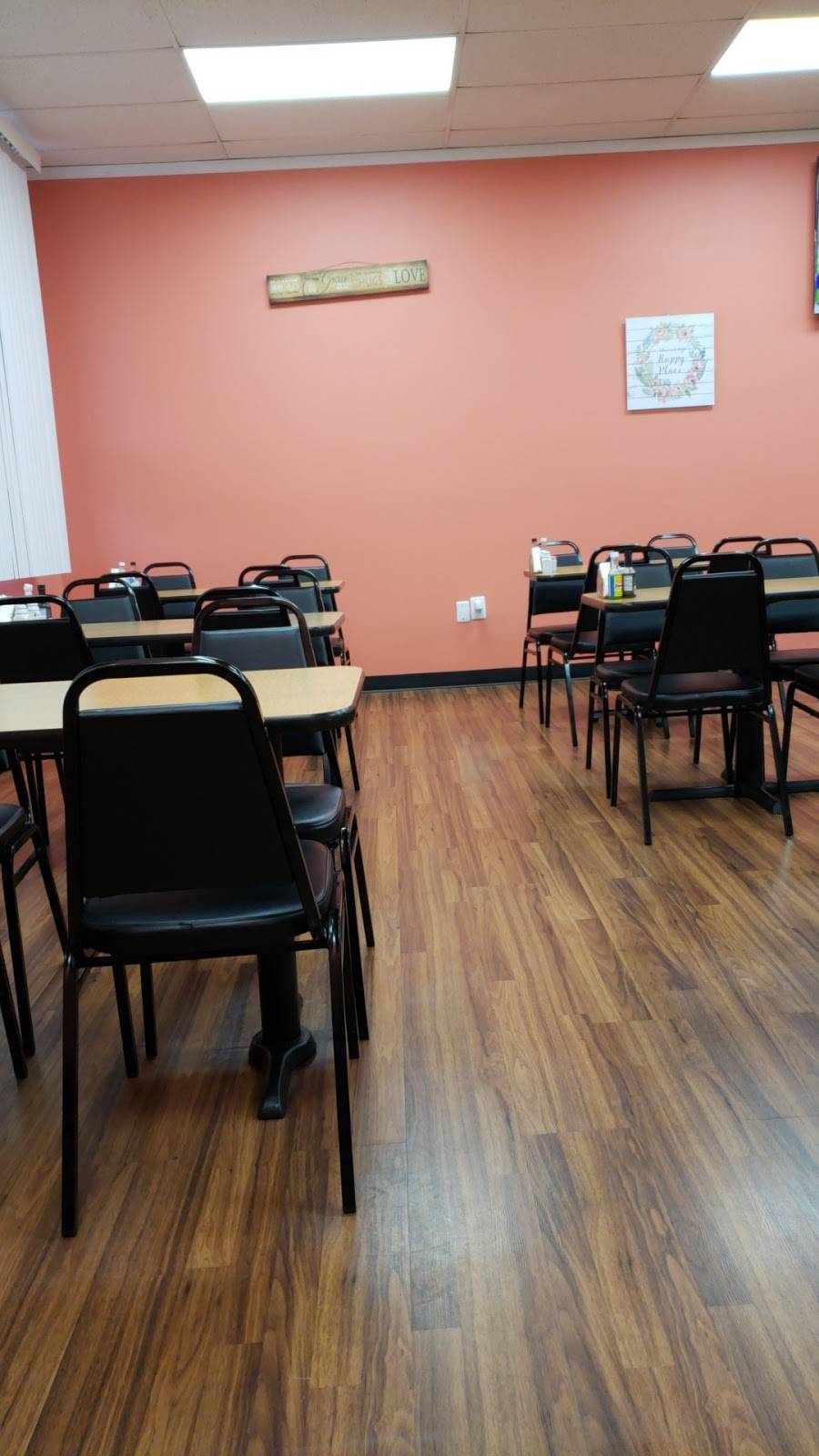 El Rinconcito Salvadoreño | restaurant | 12526 Mattawoman Dr, Waldorf, MD 20601, USA | 2402223819 OR +1 240-222-3819