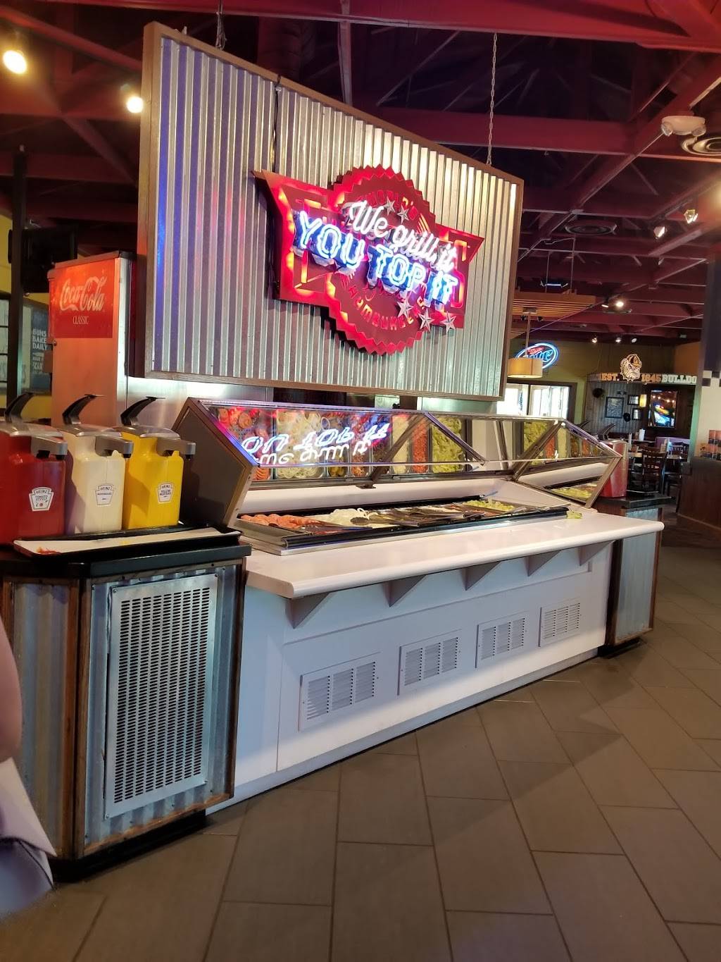Fuddruckers | restaurant | 100 Destination Blvd, Anderson, SC 29621, USA | 8642220145 OR +1 864-222-0145