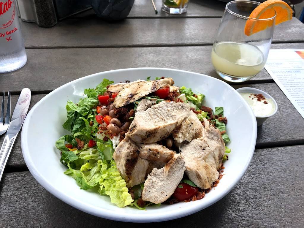 Ritas Seaside Grille | restaurant | 2 Center St, Folly Beach, SC 29439, USA | 8435882525 OR +1 843-588-2525