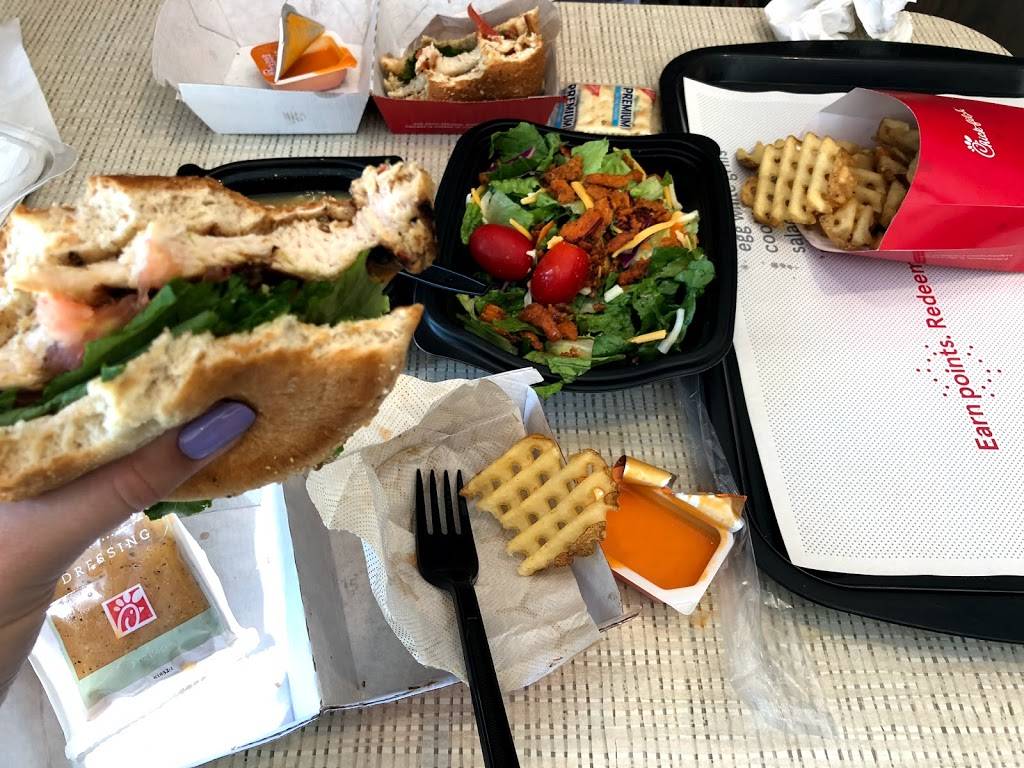 Chick-fil-A | restaurant | 4241 4th St N, St. Petersburg, FL 33703, USA | 7275029402 OR +1 727-502-9402