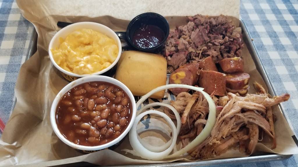 Dickeys Barbecue Pit | meal delivery | 61103 Airport Rd, Slidell, LA 70460, USA | 9857200070 OR +1 985-720-0070