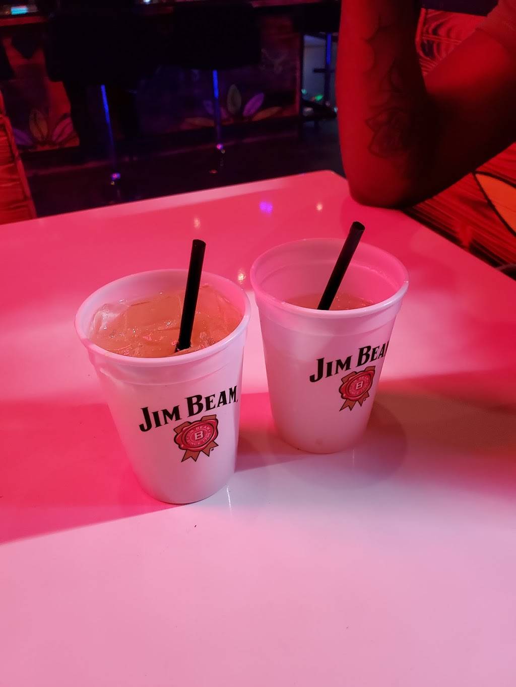 El Rey Muerto | restaurant | 11240 Montwood Drive Suite Q & R Suite Q & R, El Paso, TX 79936, USA | 9154015923 OR +1 915-401-5923