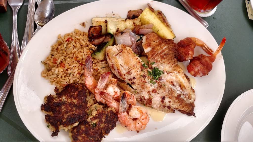 Fishermans Wharf | restaurant | 2200 Harborside Dr, Galveston, TX 77550, USA | 4097655708 OR +1 409-765-5708