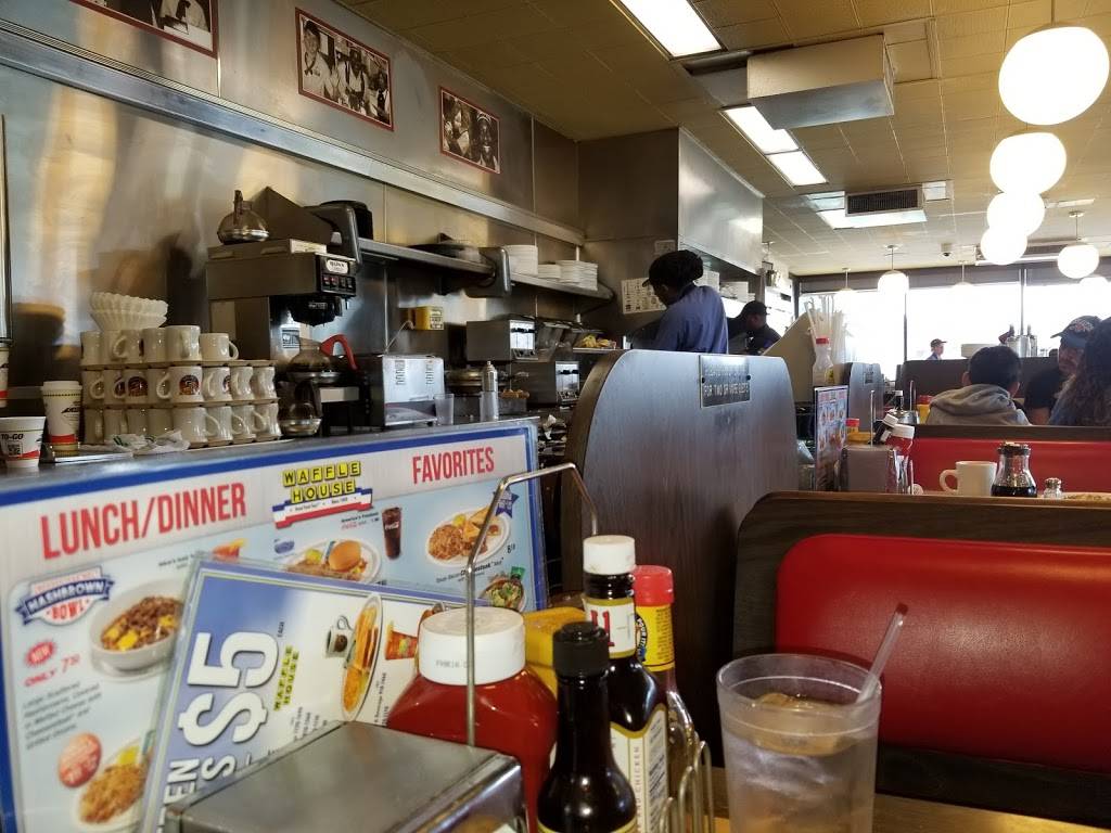 Waffle House | meal takeaway | 5350 Cherokee St, Acworth, GA 30101, USA | 7709170683 OR +1 770-917-0683