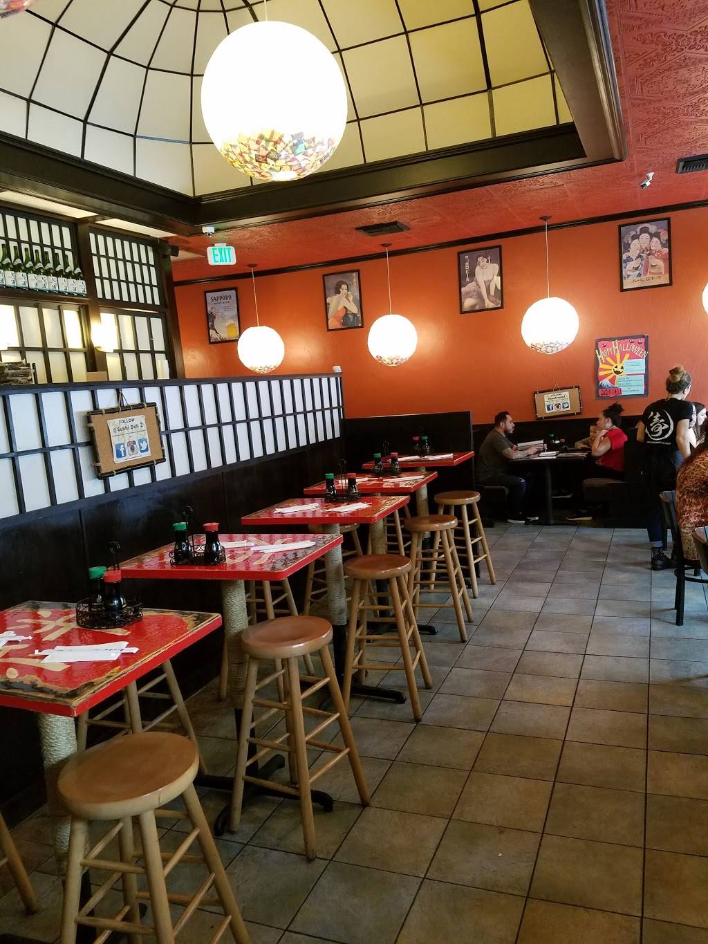 Sushi 2 | restaurant | 135 Broadway, San Diego, CA 92101, USA | 6192333072 OR +1 619-233-3072