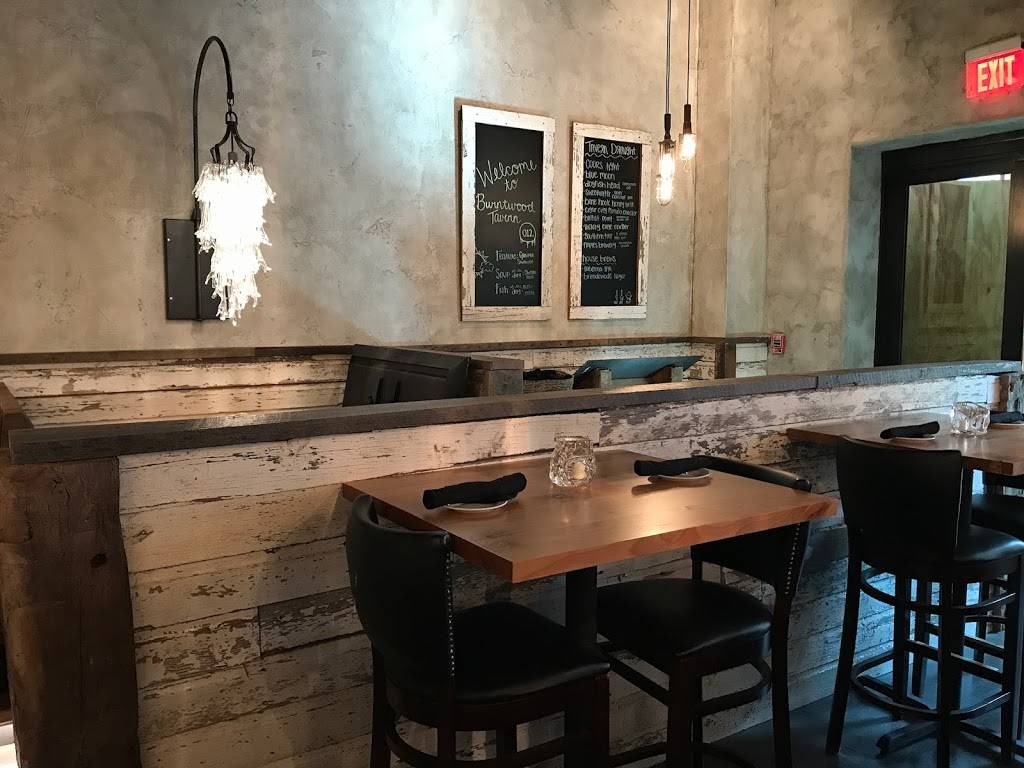 Burntwood Tavern Naples | restaurant | 9110 Strada Pl Suite 6135, Naples, FL 34108, USA | 2396318964 OR +1 239-631-8964