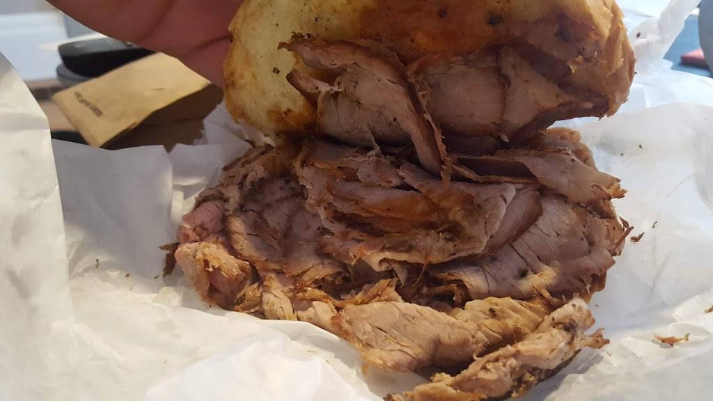 Peoples Choice | restaurant | 17 Market Square, Lynn, MA 01905, USA | 7815990491 OR +1 781-599-0491