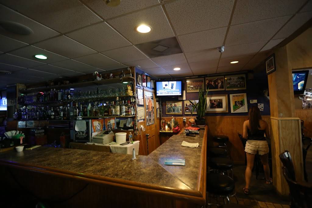 El Rancho Migueleno | restaurant | 3709 Columbia Pike # 1, Arlington, VA 22204, USA | 5718585395 OR +1 571-858-5395