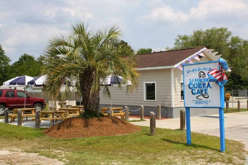 Seabrooks Cobra Cafe | restaurant | 1354 State Rd, Summerville, SC 29483, USA | 8433457724 OR +1 843-345-7724