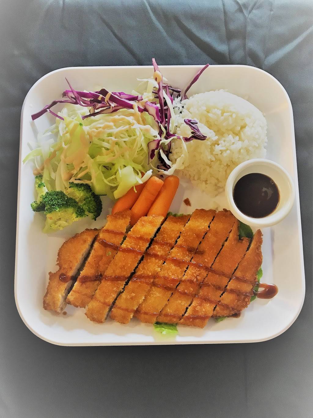 Oya Sushi | restaurant | 10525 Park Blvd N #111, Seminole, FL 33772, USA | 7279148927 OR +1 727-914-8927