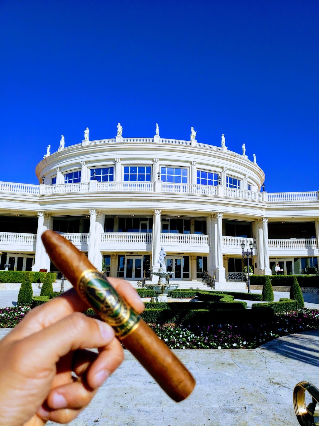 BLT Prime | restaurant | 4400 NW 87th Ave, Miami, FL 33178, USA | 3055916606 OR +1 305-591-6606