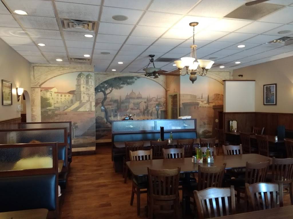 Luccis Pizza & Pasta | restaurant | 3510 PA-130, Irwin, PA 15642, USA | 7247444262 OR +1 724-744-4262