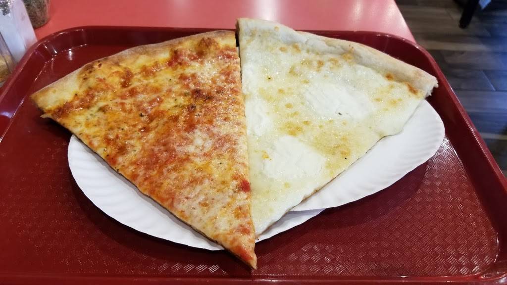 La Strada Pizzeria | meal delivery | 5023 10th Ave, Brooklyn, NY 11219, USA | 7186868057 OR +1 718-686-8057