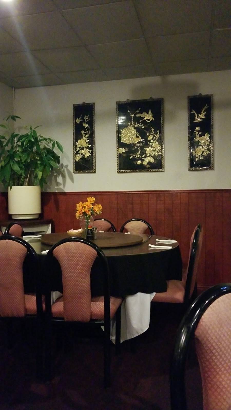 Taste of Nations Restaurant | restaurant | 647 Dixie Dr, Clute, TX 77531, USA | 9792656788 OR +1 979-265-6788