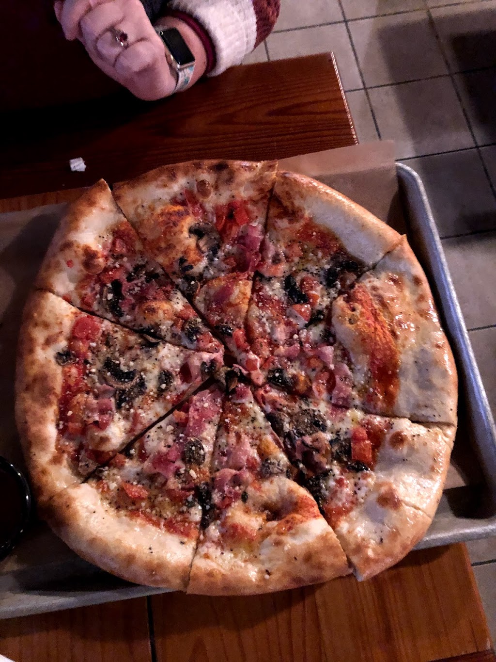 Cortlandts Pizza Pub | restaurant | 4356 Old Shell Rd suite e, Mobile, AL 36608, USA | 2513420024 OR +1 251-342-0024