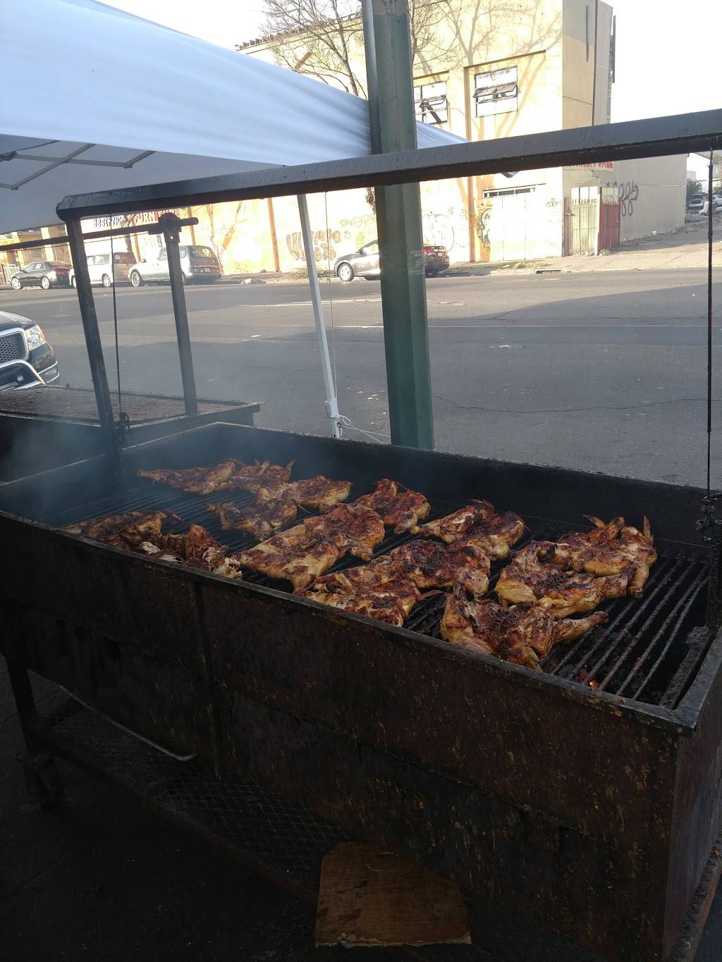 Tacos Los Amigos | restaurant | 5401 International Blvd, Oakland, CA 94601, USA | 5105351111 OR +1 510-535-1111