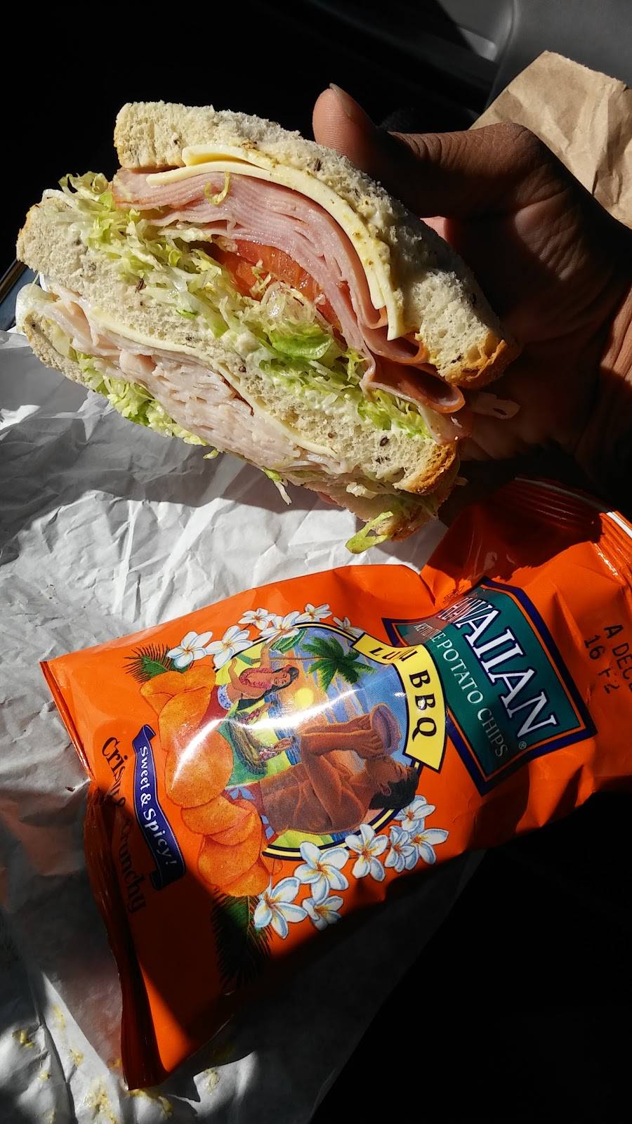 Eat Your Heart Out II | restaurant | 12600 Stowe Dr #2, Poway, CA 92064, USA | 8584867976 OR +1 858-486-7976