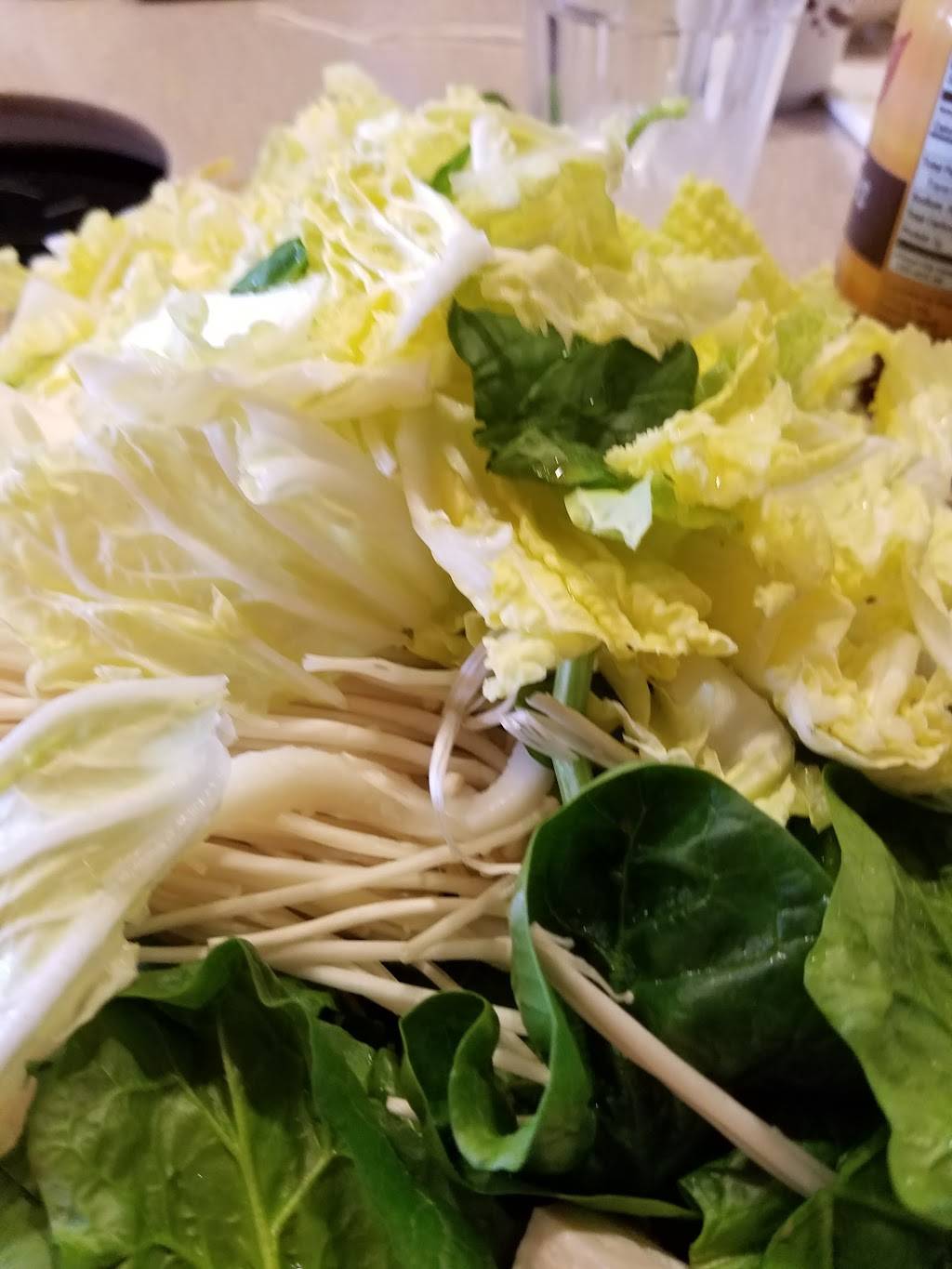 Shabu House | restaurant | 2608 Ocean Ave, San Francisco, CA 94132, USA | 4155868800 OR +1 415-586-8800