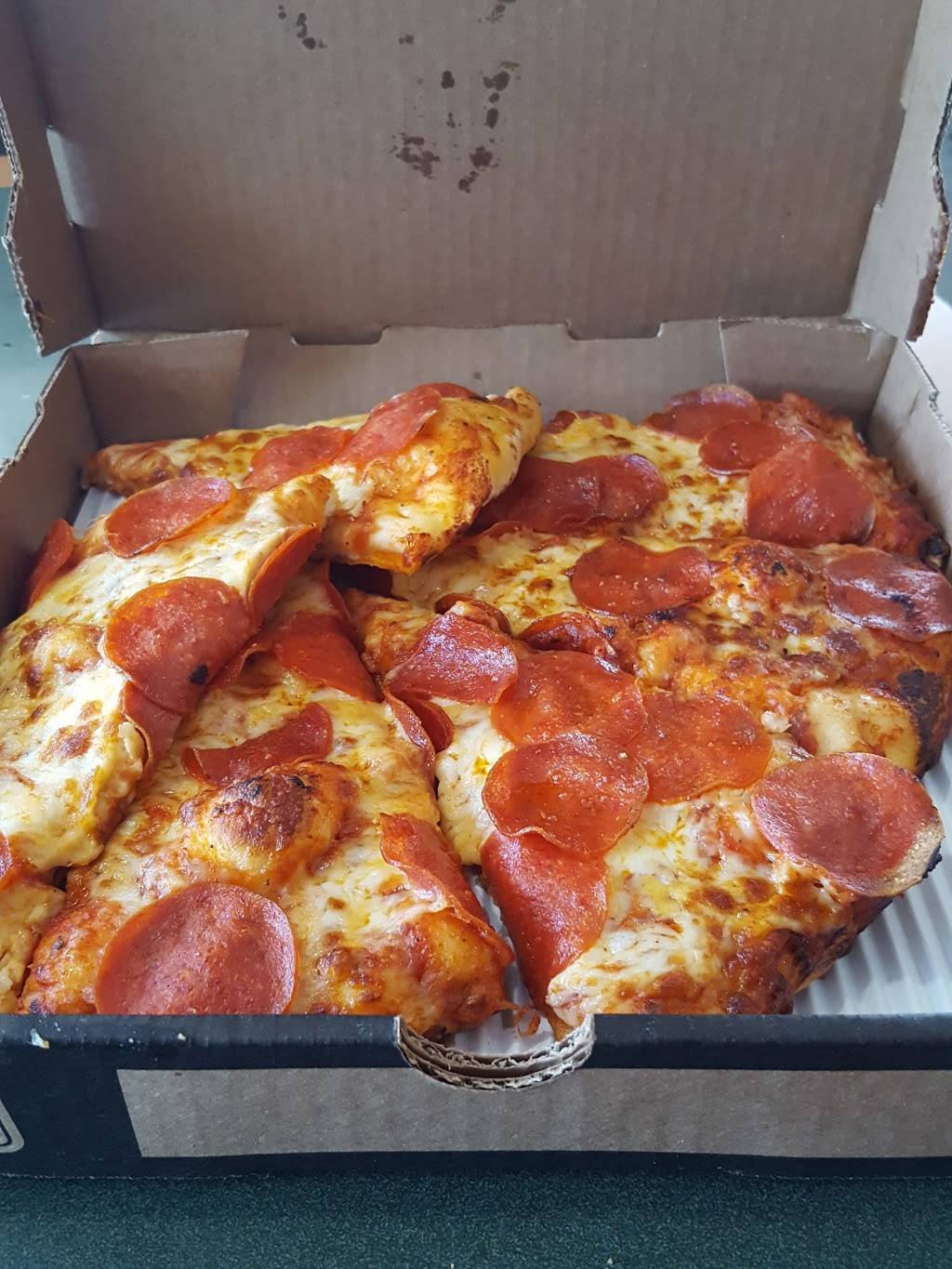 Round Table Pizza | meal delivery | 1975 Main St, Watsonville, CA 95076, USA | 8317222492 OR +1 831-722-2492