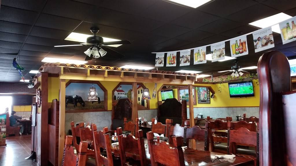 Lopez Grill Mexican Restaurant | restaurant | 323 S 32nd St South, Muskogee, OK 74401, USA | 9186849973 OR +1 918-684-9973
