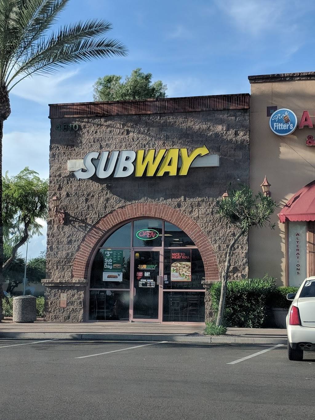 Subway | restaurant | 4810 E Ray Rd #1, Phoenix, AZ 85044, USA | 4804969177 OR +1 480-496-9177