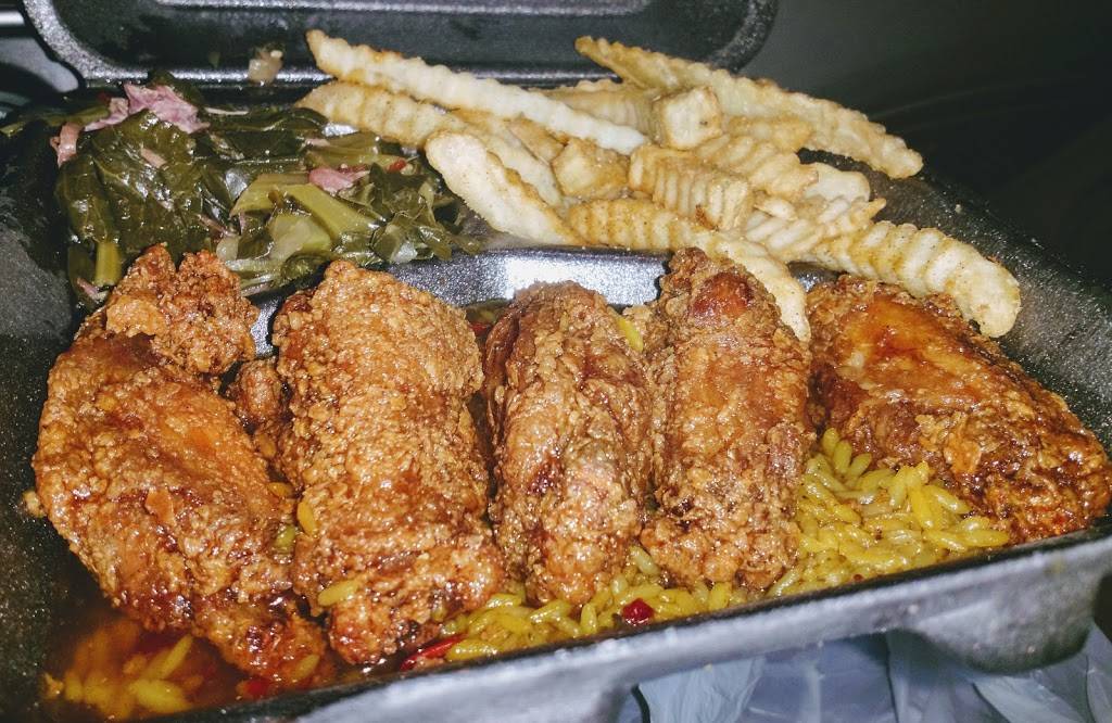 LuLus Maryland Style Chicken & Seafood | restaurant | 2400 Tuckaseegee Rd, Charlotte, NC 28208, USA | 9804980838 OR +1 980-498-0838