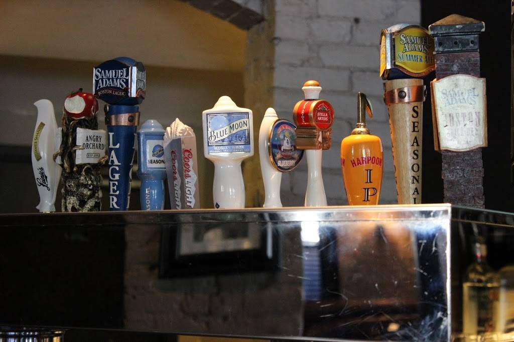 Cityside Tavern | restaurant | 1960 Beacon St, Brighton, MA 02135, USA | 6175661002 OR +1 617-566-1002