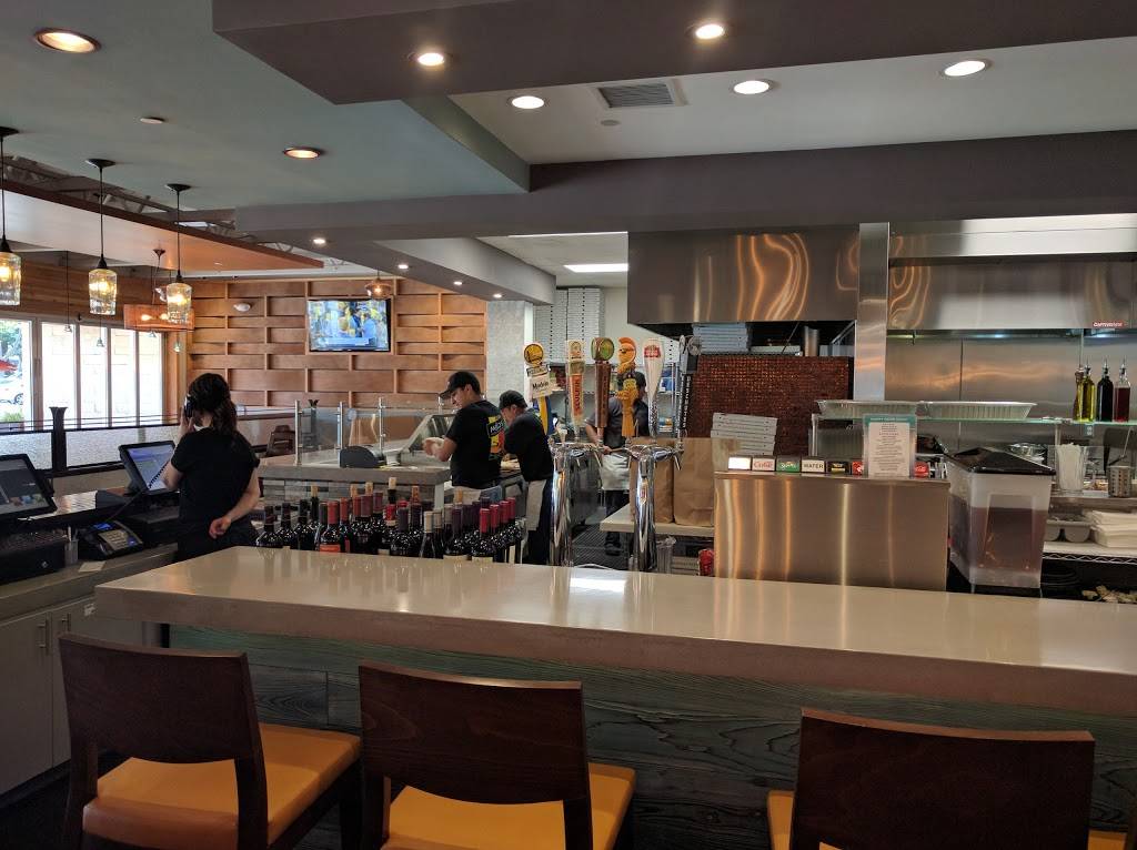 Melos Pizza & Pasta | restaurant | 664 San Ramon Valley Blvd, Danville, CA 94526, USA | 9258206000 OR +1 925-820-6000