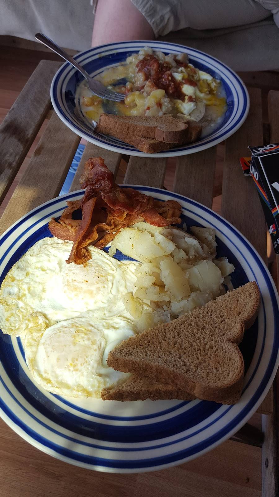 Paulas | restaurant | 3500 Portola Dr, Santa Cruz, CA 95062, USA | 8314640741 OR +1 831-464-0741