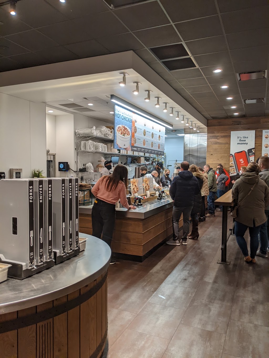 Piada Italian Street Food | restaurant | 210 McHolme Dr, Pittsburgh, PA 15275, USA | 4122038783 OR +1 412-203-8783