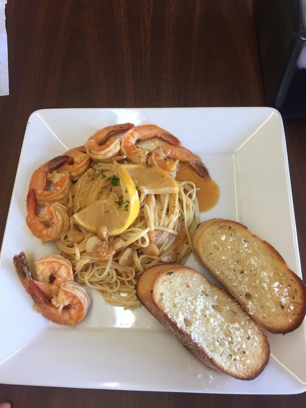 Joes Famous Pizza & Catering | meal delivery | 132 S Pine Ave, South Amboy, NJ 08879, USA | 7327211040 OR +1 732-721-1040