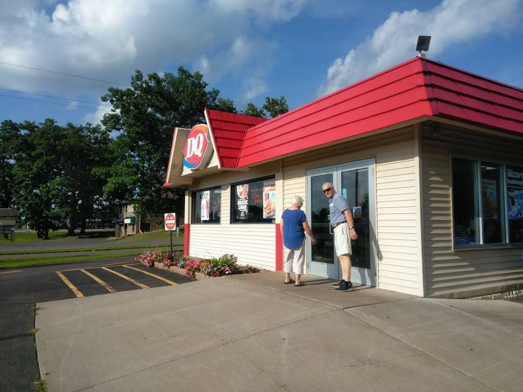 Subway Restaurants | restaurant | 4707 Market St, Hermantown, MN 55811, USA | 2187272338 OR +1 218-727-2338