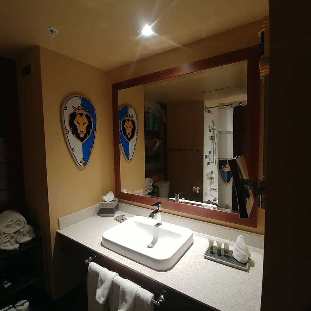 LEGOLAND California Castle Hotel | restaurant | 1 Legoland Dr, Carlsbad, CA 92008, USA | 7604445601 OR +1 760-444-5601