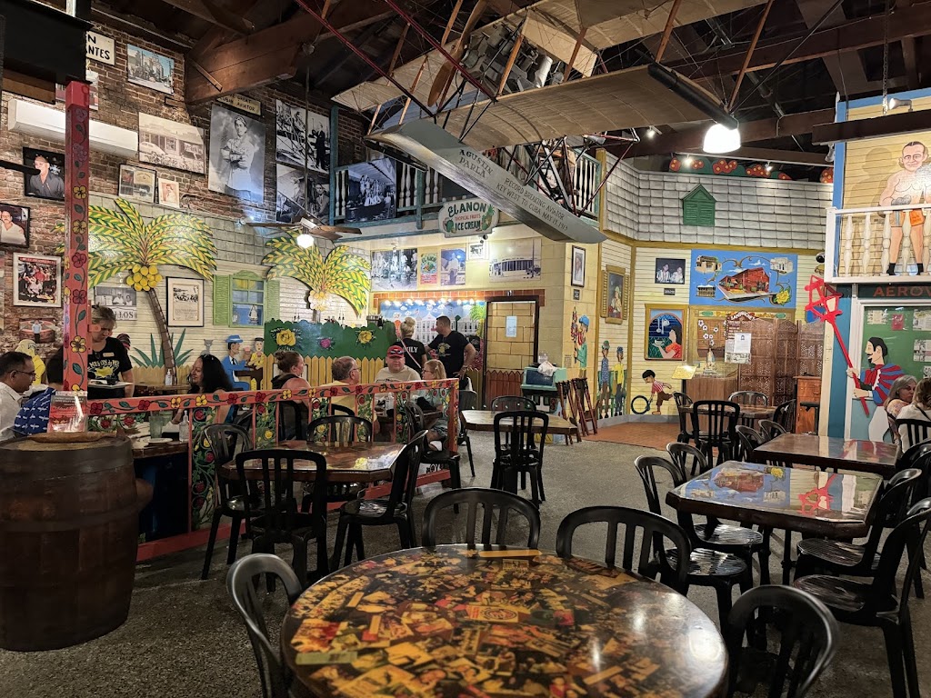 El Meson De Pepes Restaurant & Bar | restaurant | 410 Wall St, Key West, FL 33040, USA | 3052952620 OR +1 305-295-2620