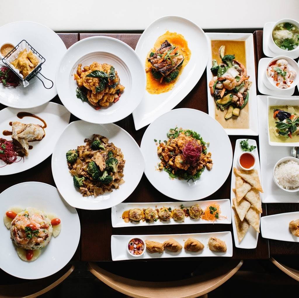 Sumittra Thai Cuisine | restaurant | 213 W Washington St, Charles Town, WV 25414, USA | 3048858747 OR +1 304-885-8747