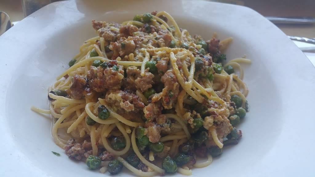 Pinas Bistro | restaurant | 640 W First St, Tustin, CA 92780, USA | 7147305442 OR +1 714-730-5442