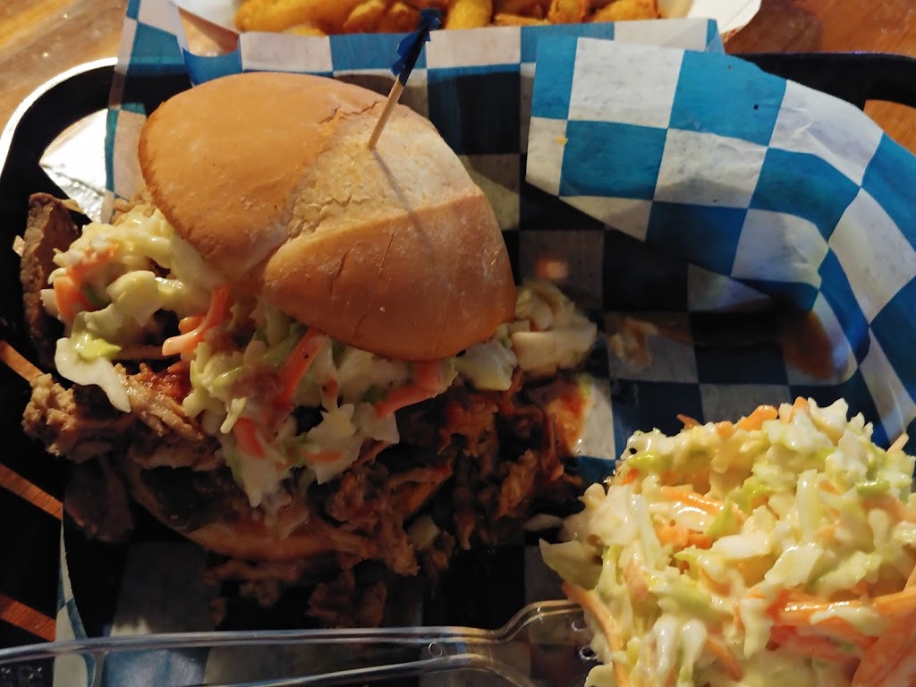 Lonesome Dove Saloon | restaurant | 728 E 6th Ave, Emporia, KS 66801, USA | 6202083683 OR +1 620-208-3683