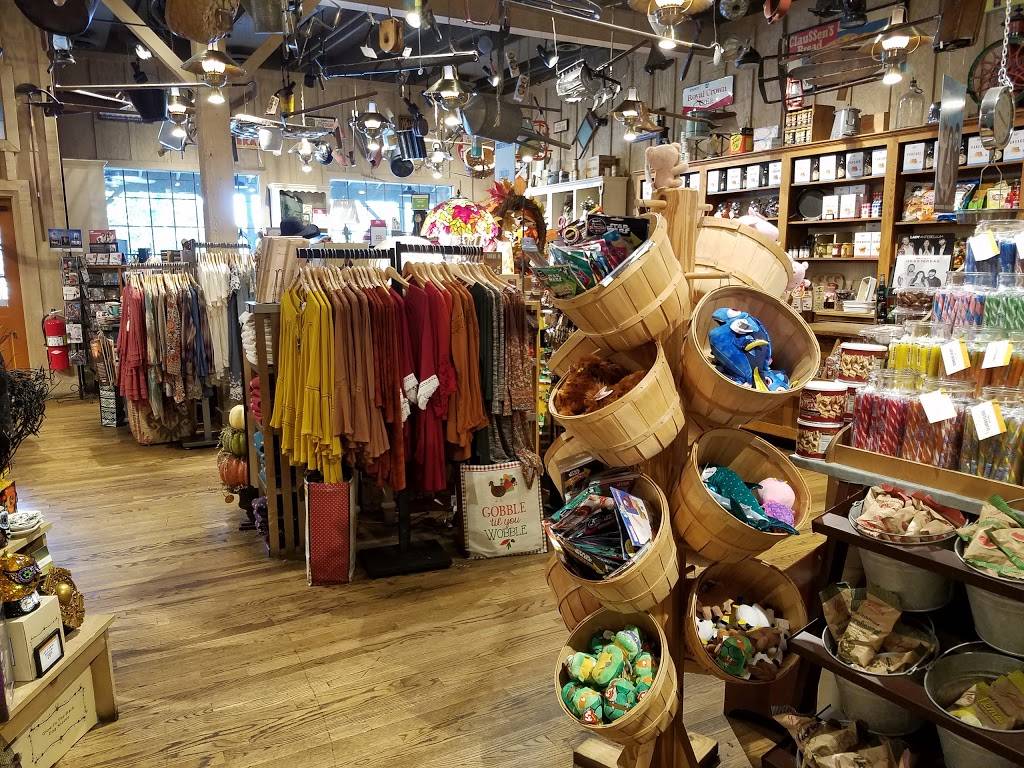 Cracker Barrel Old Country Store | restaurant | 101 Taylor Dr, Gadsden, AL 35904, USA | 2565385938 OR +1 256-538-5938